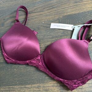 NWT Victoria Secret maternity and Nursing Bra